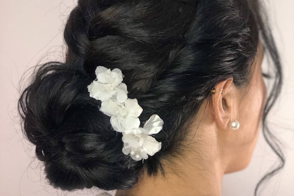 Penteado Coque com trança