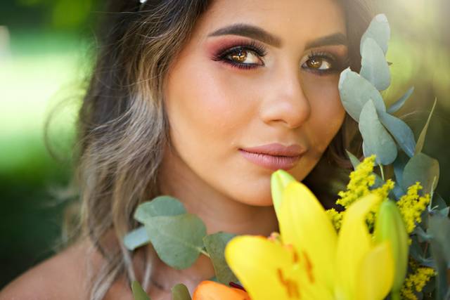 Aline Anthêlo Makeup Artist