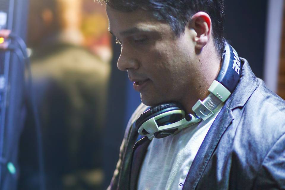 DJ Marvin