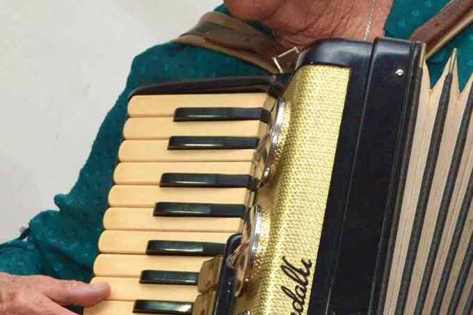 Wilma LIbardi - acordeonista