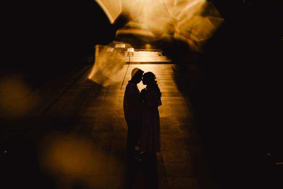 Silhueta em pré-wedding