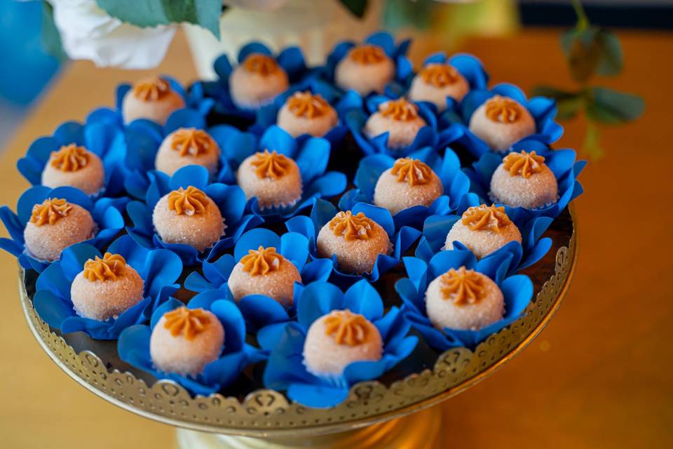 Brigadeiros de churros