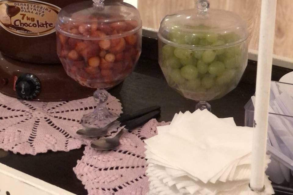 Frutas q são sucesso no Fondue