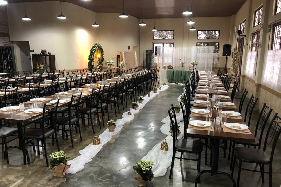 Salão decorado/long table