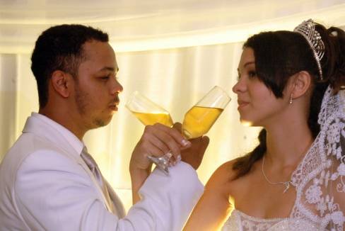 O brinde do casal