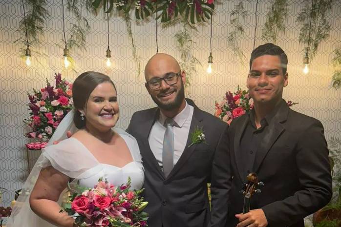 Analine & Lucas