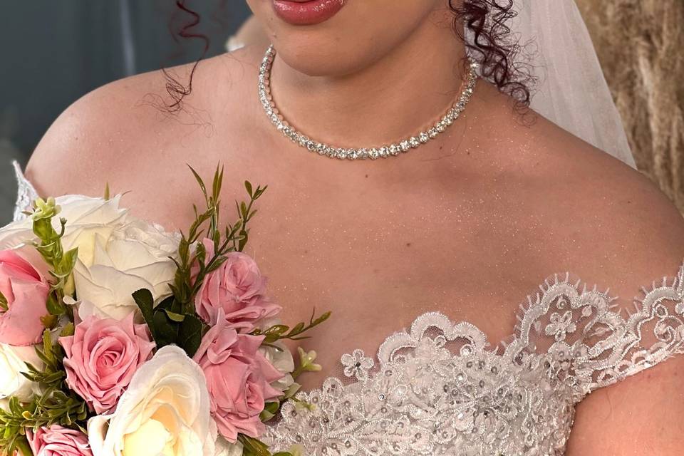 Penteado noiva cacheada