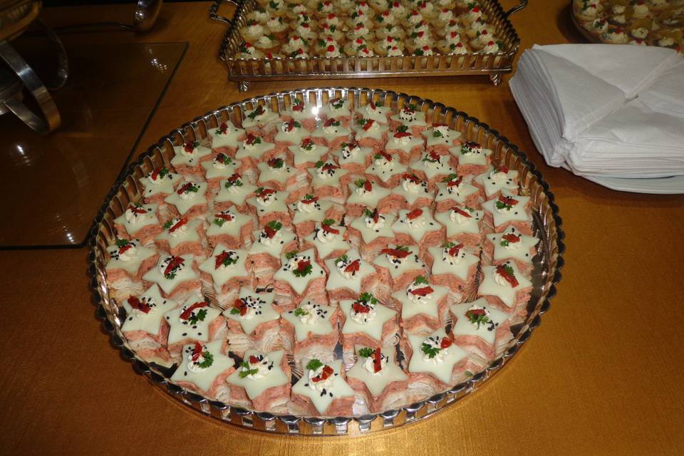Mesa de Canapés