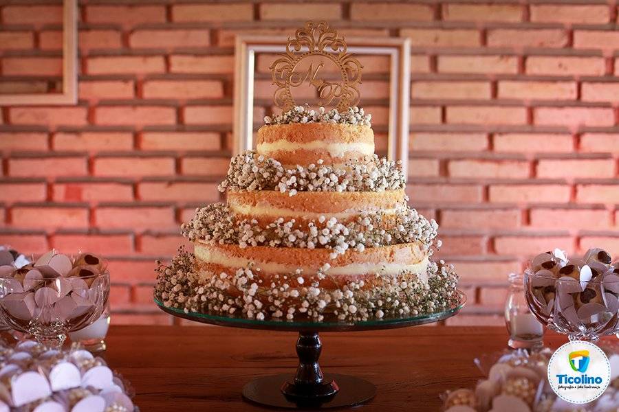 Naked Cake