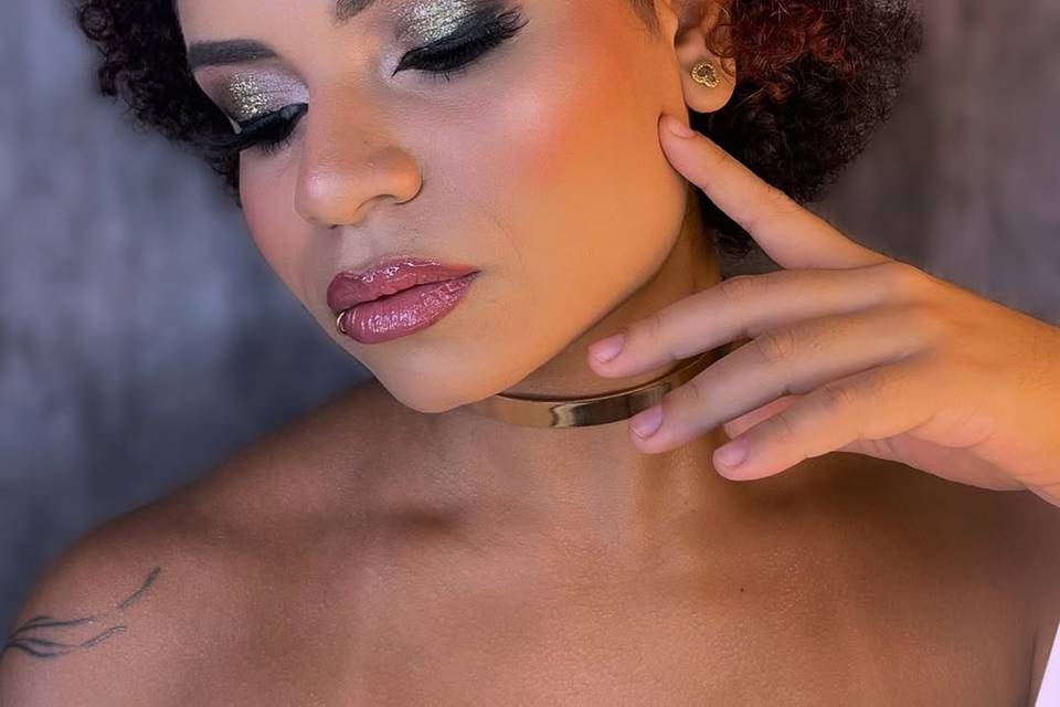 Giselly Monteiro Make