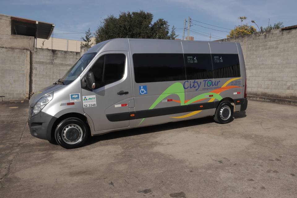Van Executiva Luxo, 15 lugares
