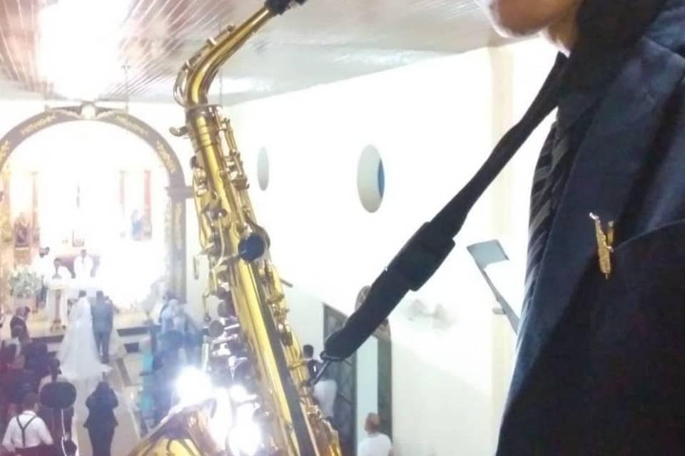 R. Sax Entre Laços