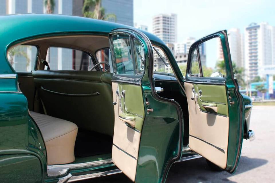 Chevy - Fleetline 1950