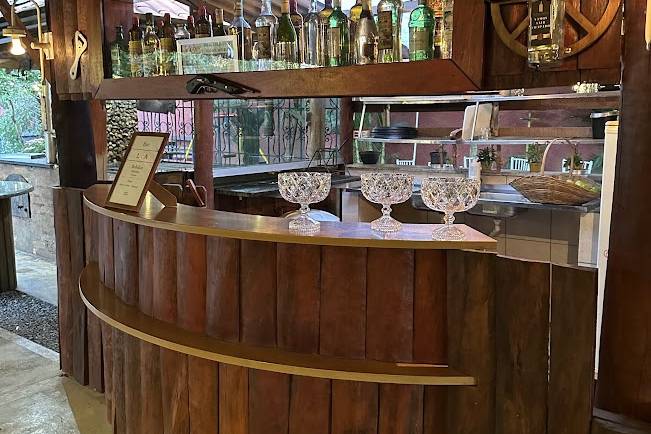 Bar Country