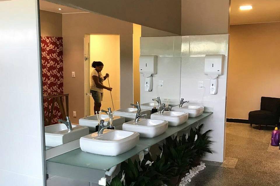 Toalete Feminino