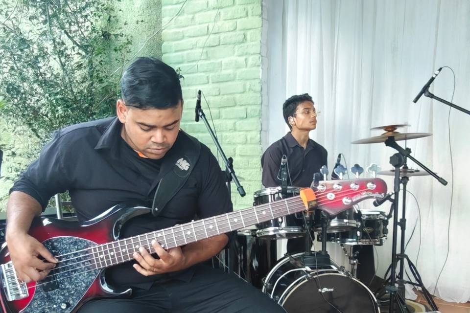 Baixo e bateria