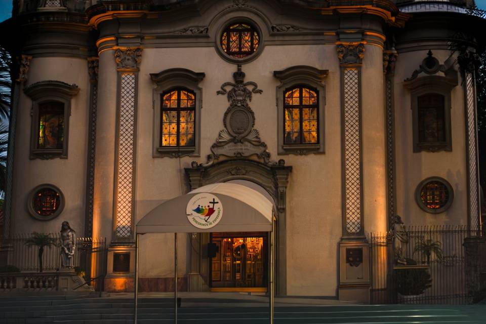 Igreja onde nasce o sim