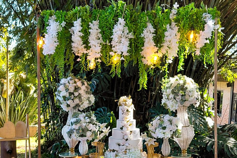 Casamento verde e branco