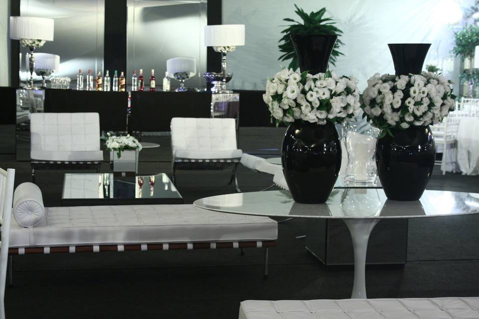 Mesa saarinen branca