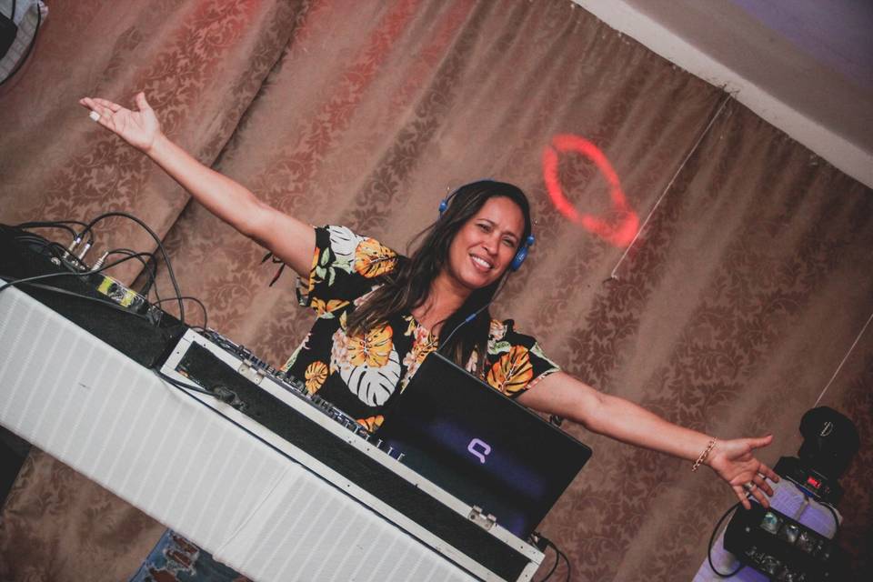 DJ Tita Maia
