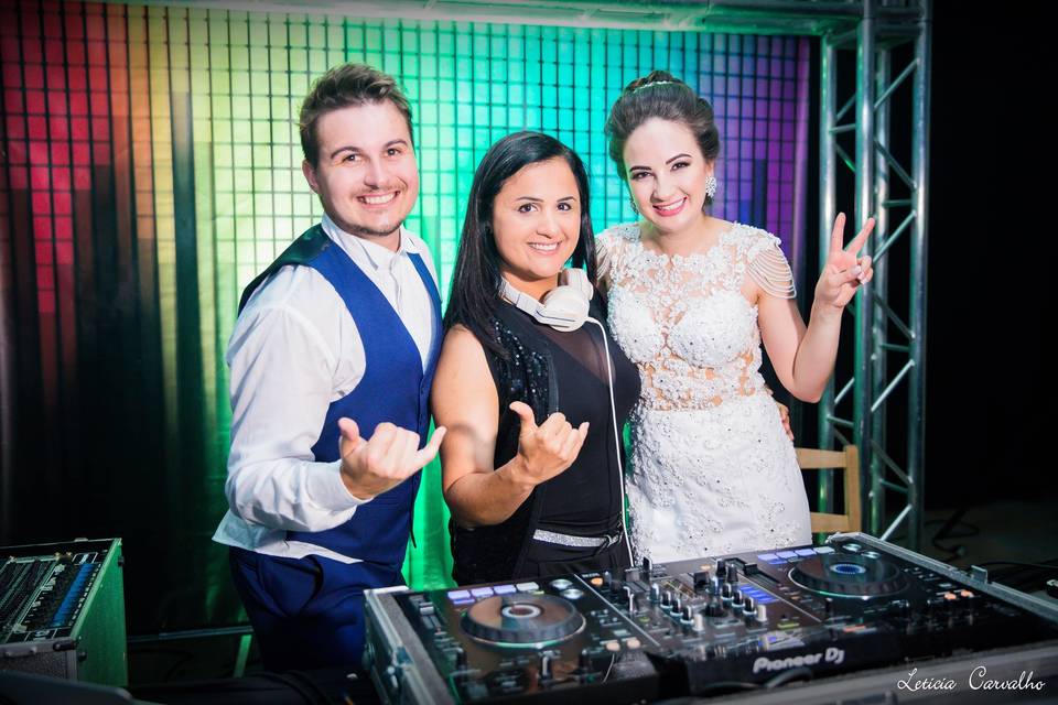 DJ Juliene Carvalho