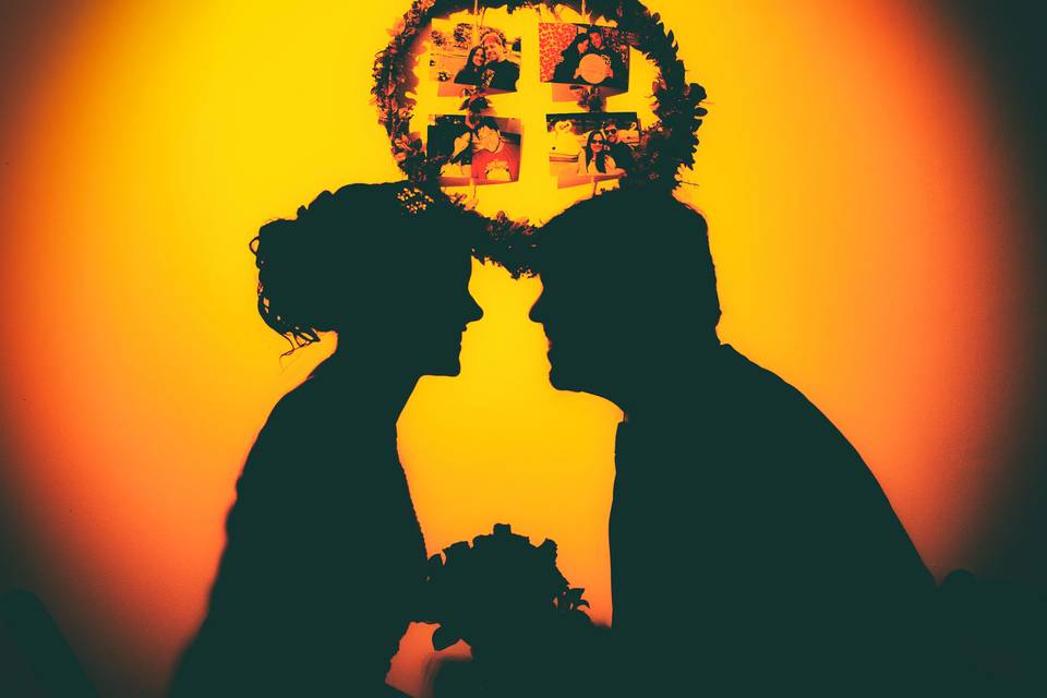 Olhares do casal.