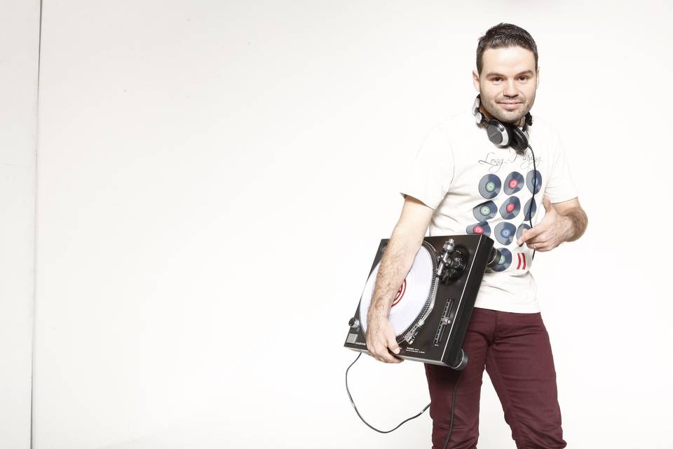 DJ Wiliam