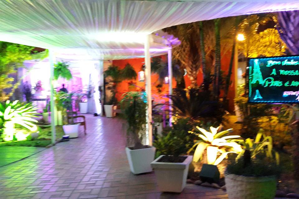 E Festas e Casa Grande Eve
