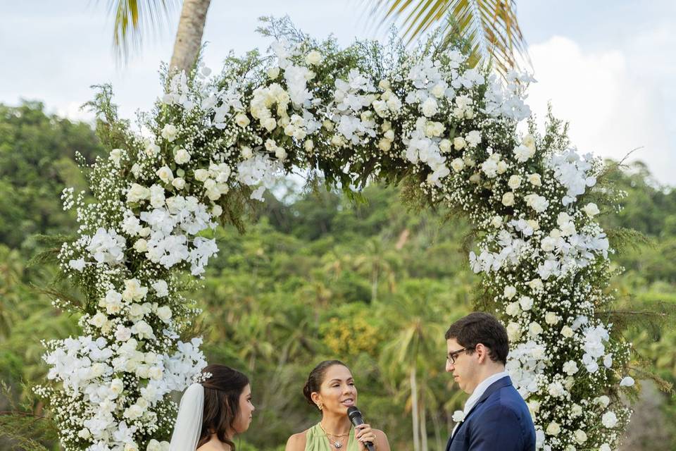 Thaysa e João.