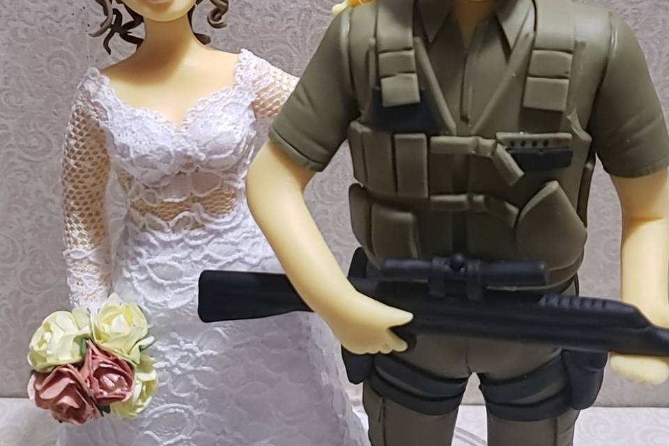 Casal com Policial