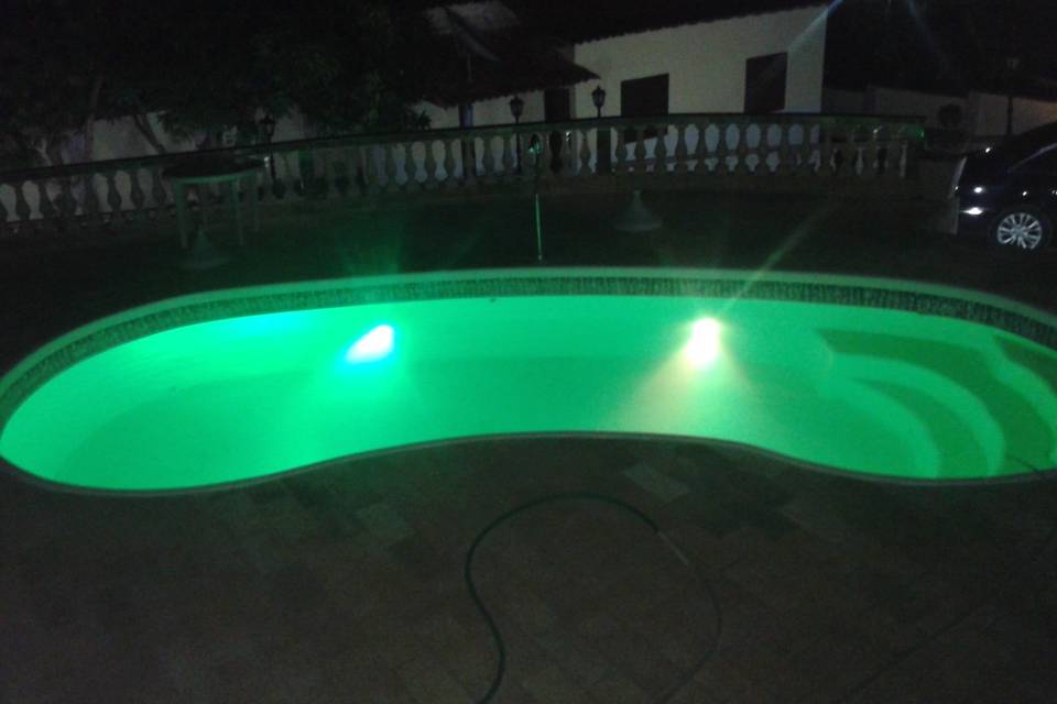 Piscina Luz Verde