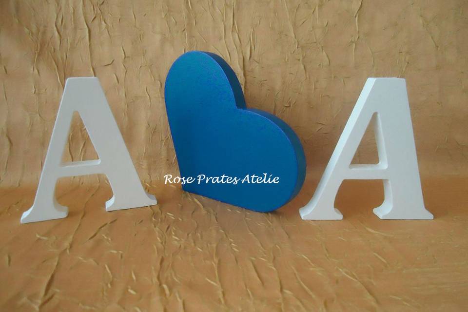 Iniciais para decorar a mesa