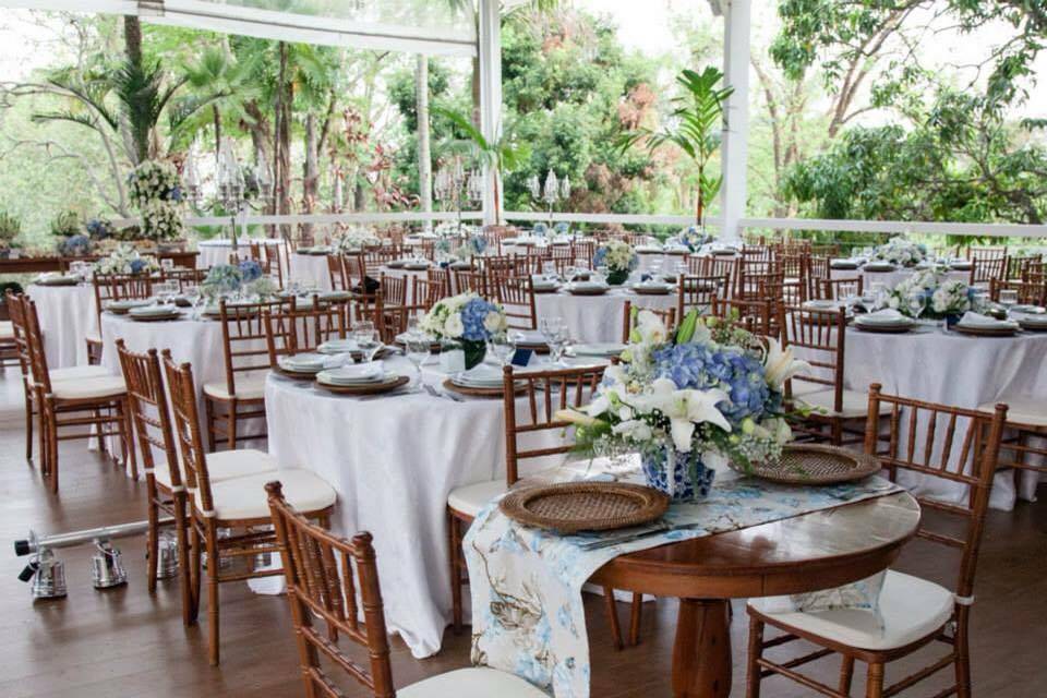 Casamento branco e azul