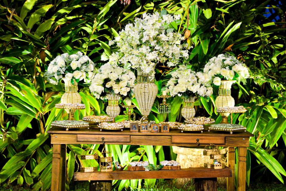 Casamento Branco e Verde Oliva