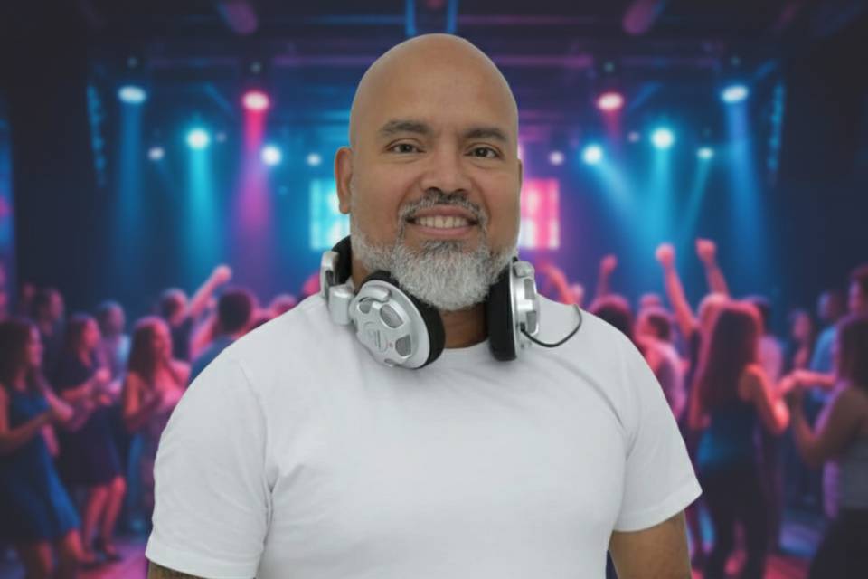 DJ Alexandre Lara