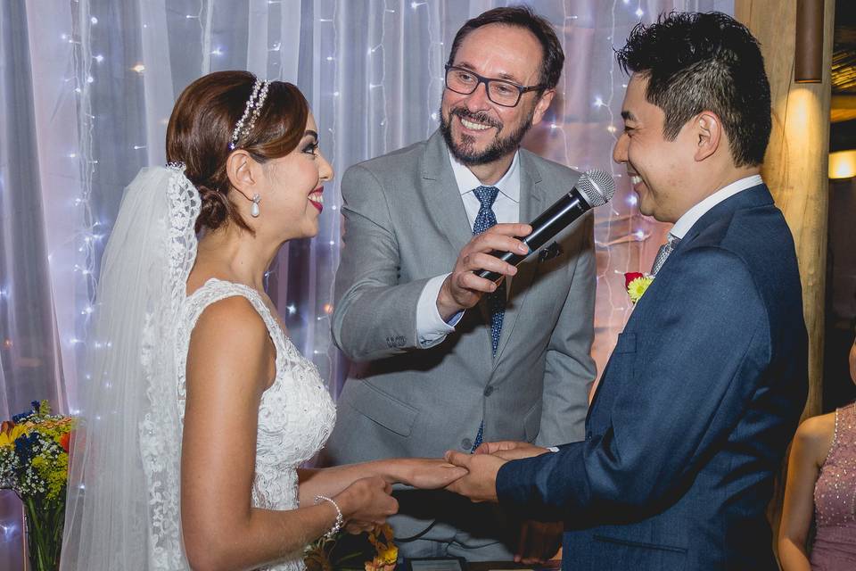 Paulo Godoy Celebrante