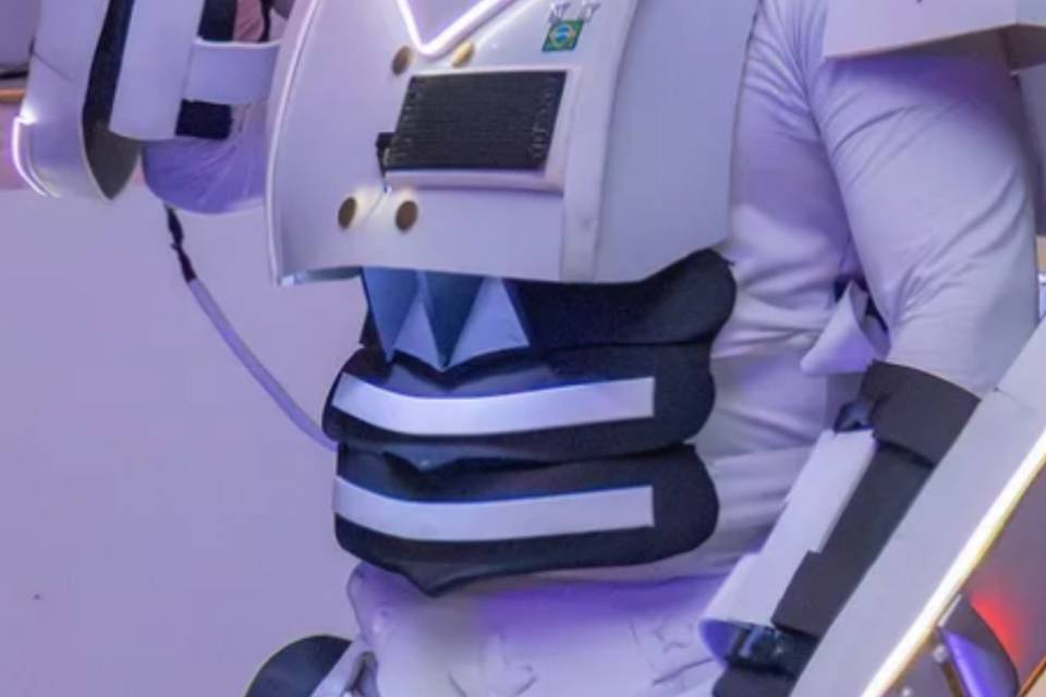 11992031925