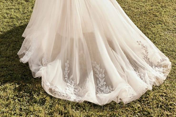 SOPHIA TOLLI Y3101