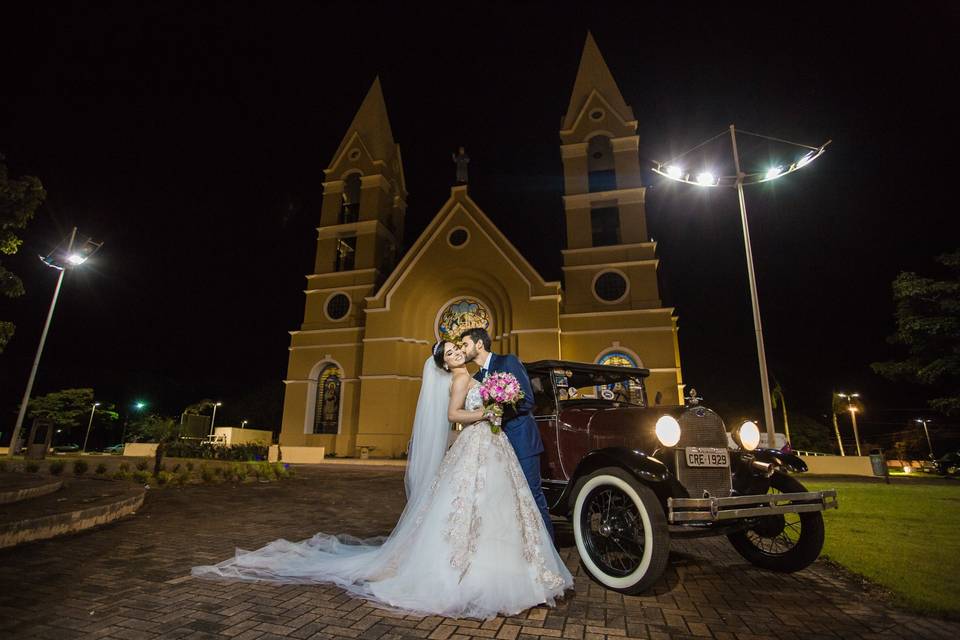 Noivos na igreja em toledo