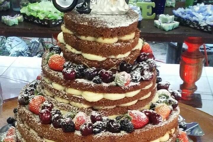 Naked cake