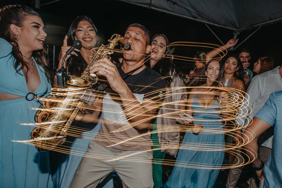 Eliaquin Petrus SAX DJ