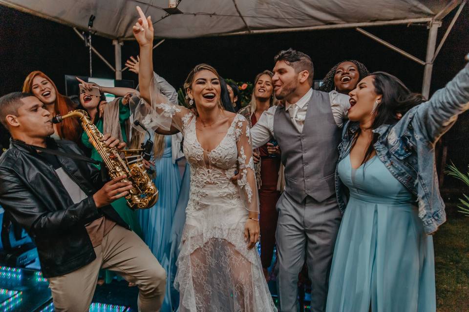 Eliaquin Petrus SAX DJ