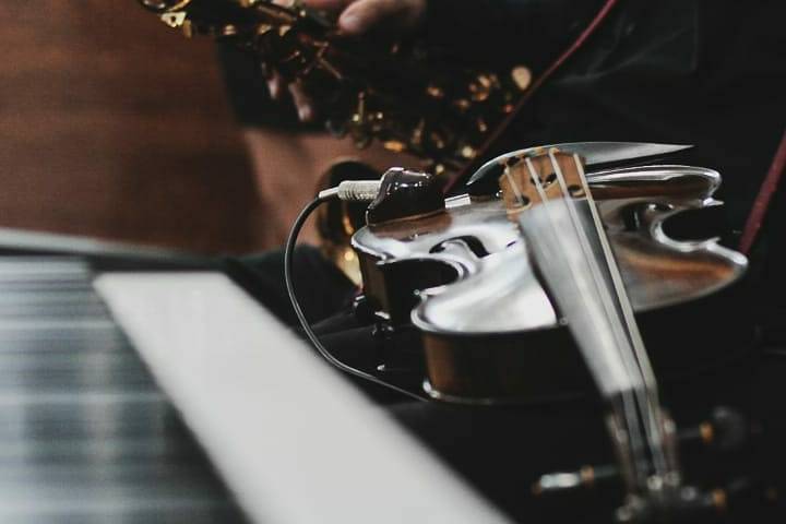 Instrumental