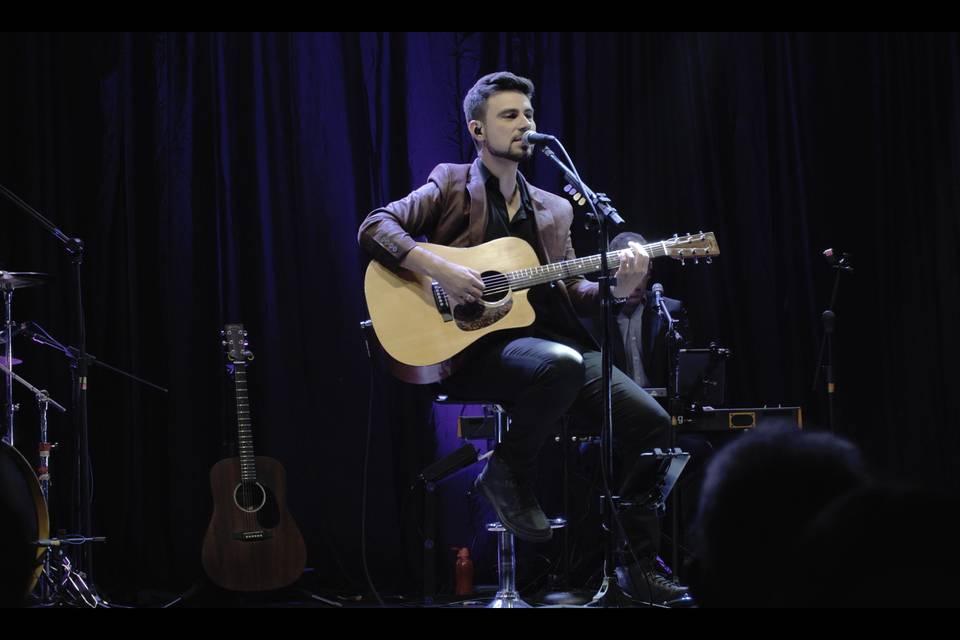 Felipe Luz - Live em Curitiba
