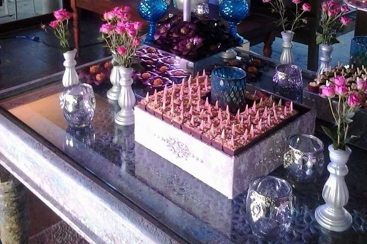 Mesa de Doces tons azul e rosa