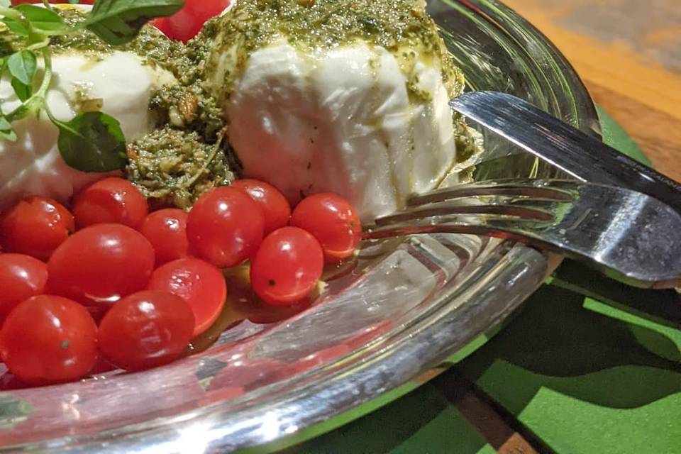 Burrata com pesto