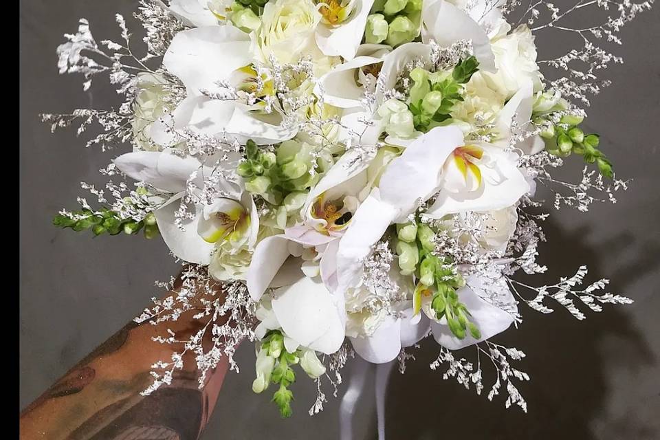 Buquê de noiva com orquídea
