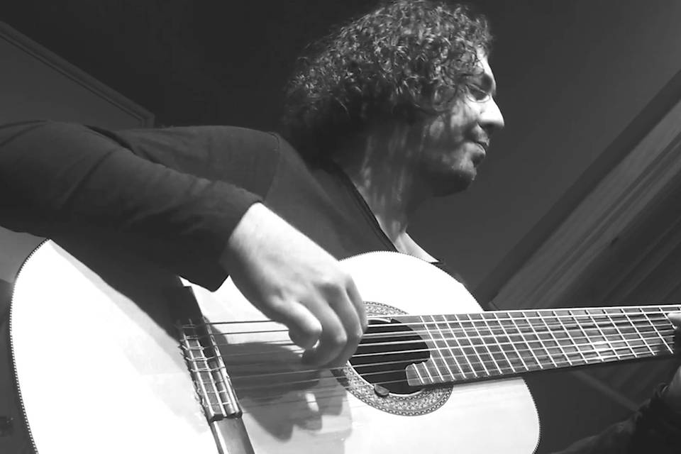 Voz e violão para eventos