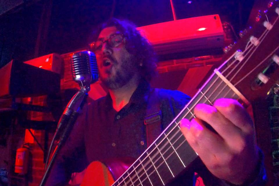 Voz e violão para eventos