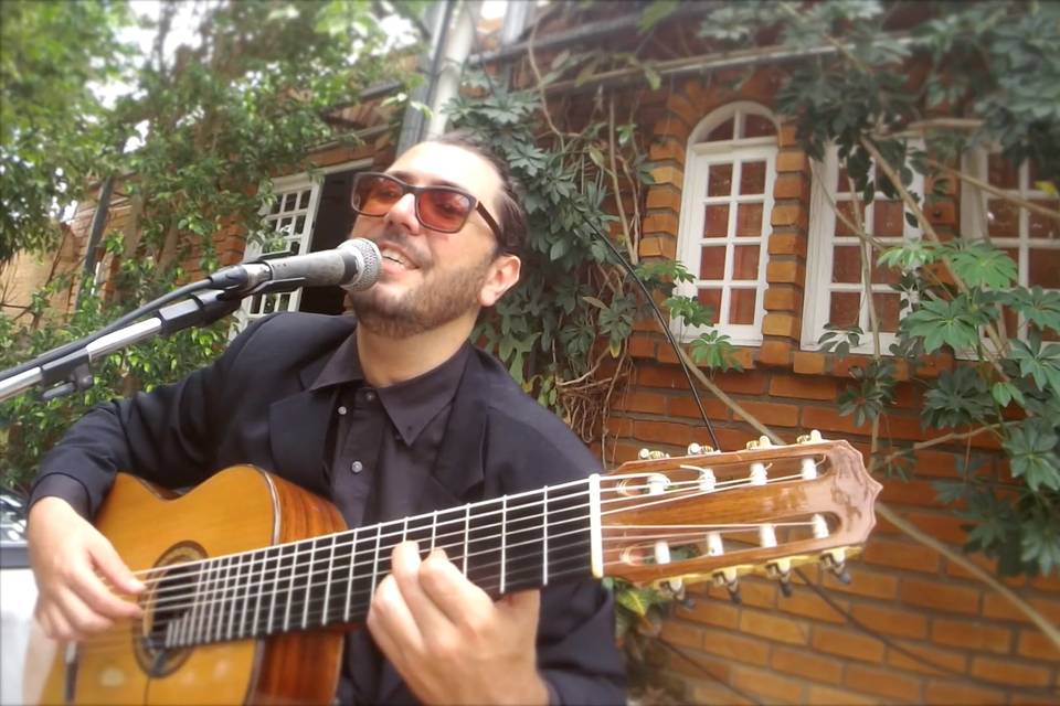 Voz e violão para eventos